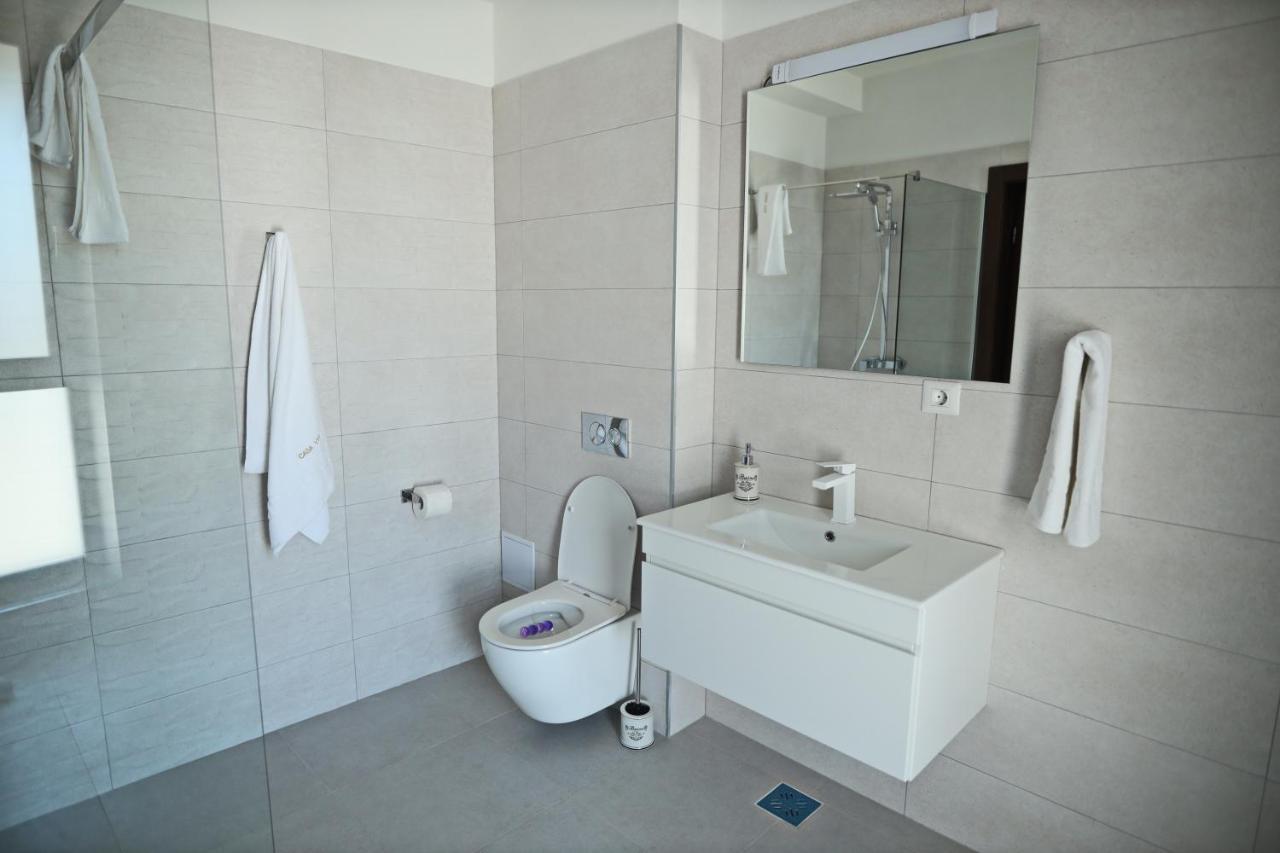 Apartament Casa Vys Piteszti Zewnętrze zdjęcie