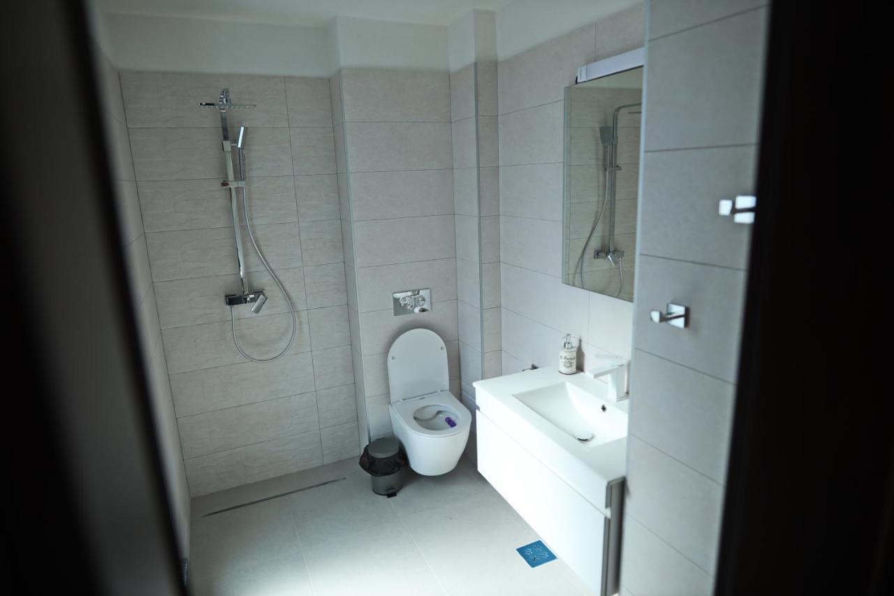 Apartament Casa Vys Piteszti Zewnętrze zdjęcie