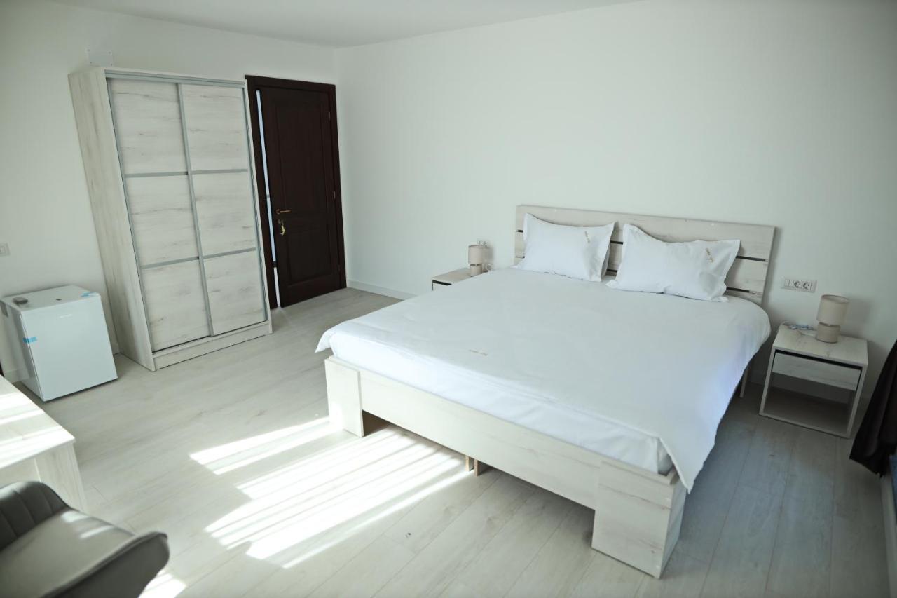 Apartament Casa Vys Piteszti Zewnętrze zdjęcie